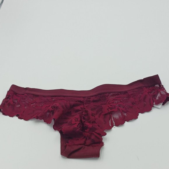 MARILIN MONROE 34B/SMALL PUSH UP BRA AND TANGA SET - Picture 13 of 15